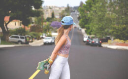 girl-ready-to-skate